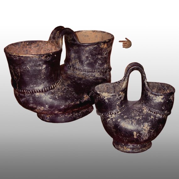 Cultura Tayrona  VASO DOBLE / TAIRONA DOUBLE VESSEL (L)


