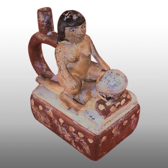Otras Culturas  ALCARRAZA / COUPLE SEATED WOMAN JUG