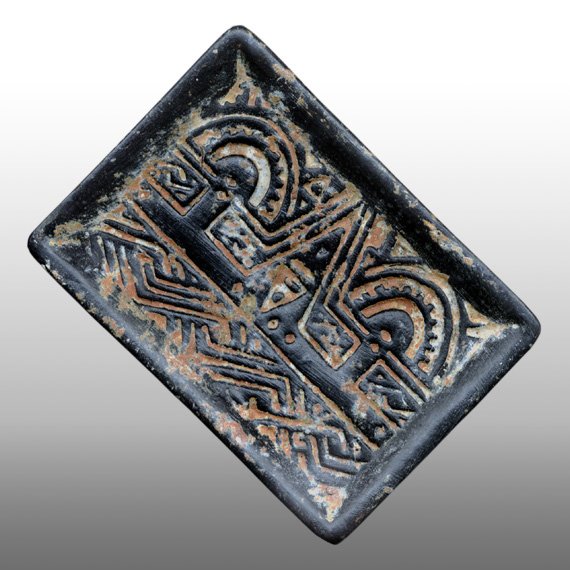 Otras Culturas  CENICERO / SUN FIGURE ASHTRAY

