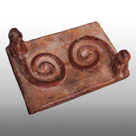 Otras Culturas  CENICERO / MONKEYS TAIL ASHTRAY

